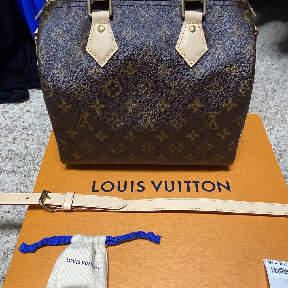 LV Speedy B. 25
